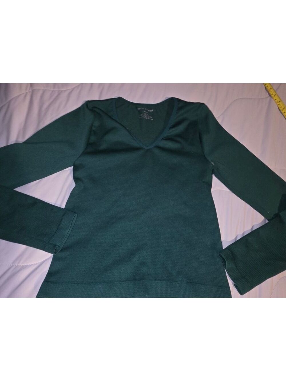 Love Streak Women’s S Green Knit Ribbe Polyester V-Neck Long Sleeve Pullover - M